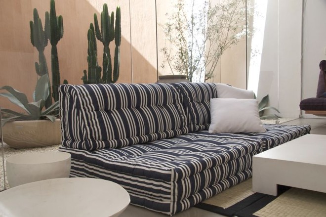 O modelo Istambul, da Futon Company, traz o charme oriental com assentos e encostos modulares. Preço sob consulta |