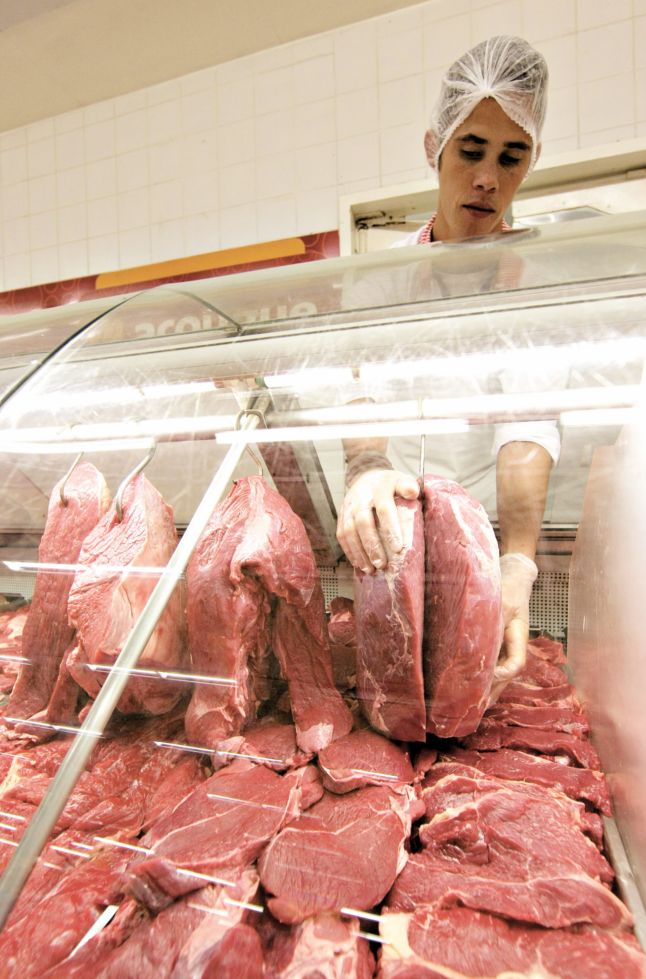 Com alta de 6,10%, as carnes foram a maior fonte de pressão sobre a inflação dos alimentos | Valterci Santos/Gazeta do Povo