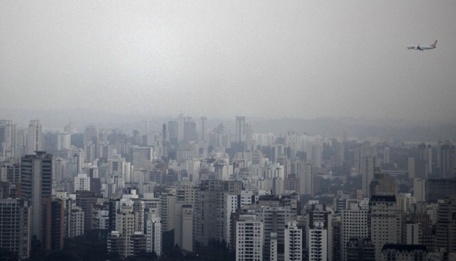 Consumo contribui para o aumento da poluição em grandes metrópoles como São Paulo | Nacho Doce/ Reuters