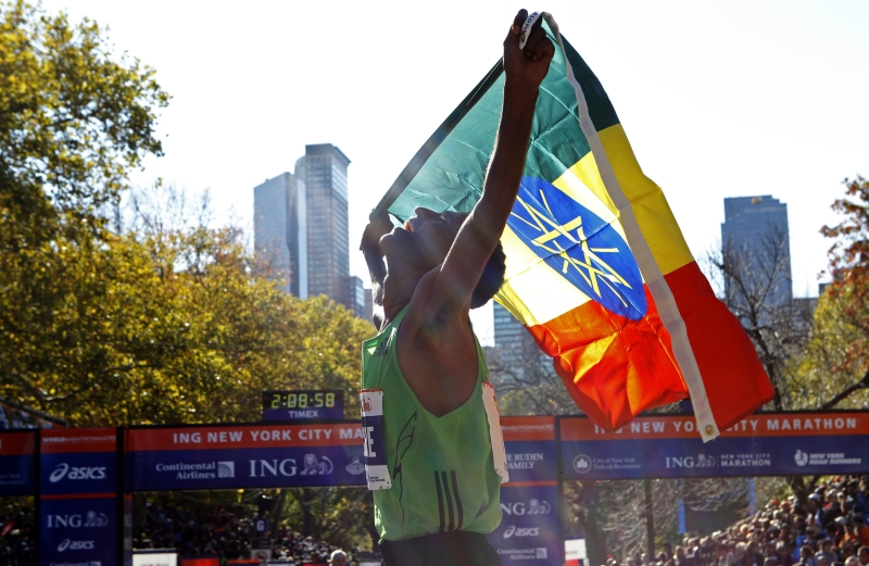 Gebre Gebremariam venceu a prova norte-americana com o tempo de 2h08m13s | Mike Segar/Reuters