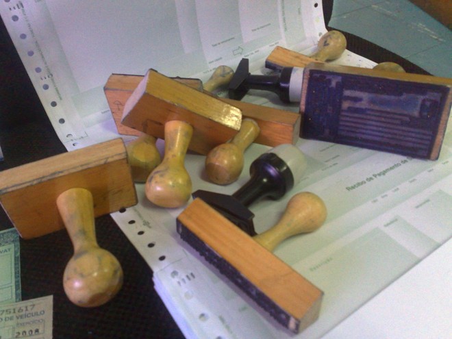 Falsificador tinha até cartões de cartórios da capital, por meio dos quais produzia autenticações e reconhecimentos de firma | 