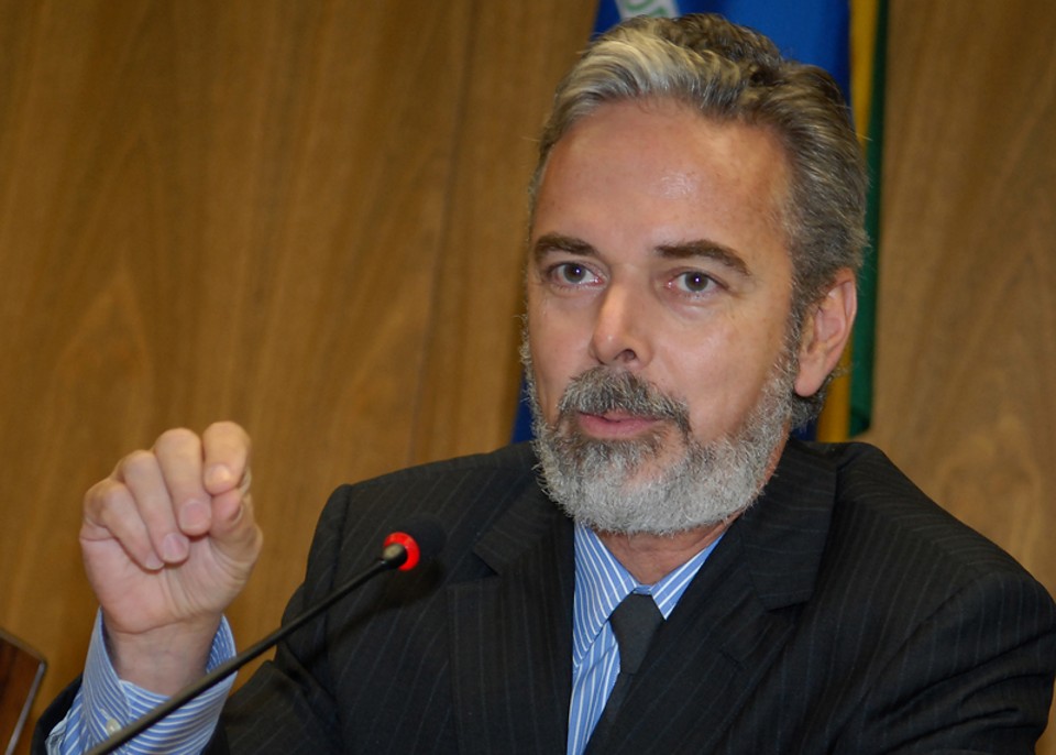 O secretário-geral do Ministério das Relações Exteriores, embaixador Antônio Patriota, em imagem de abril | Agência Brasil