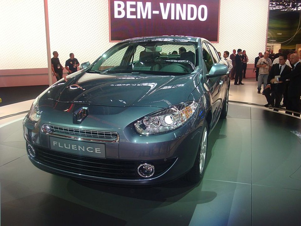 Renault Fluence será o substituto do Mégane a partir de 2011 | Renyere Trovão / Gazeta do Povo