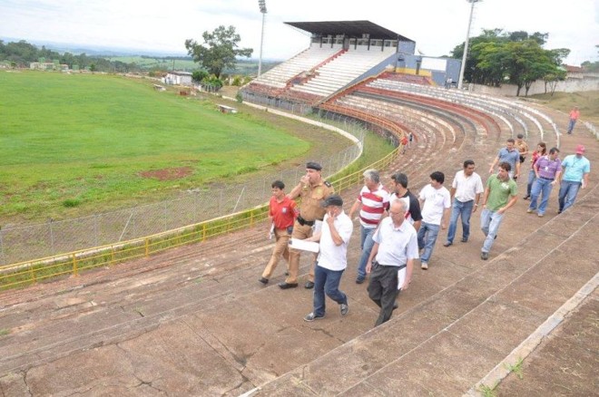 O Estádio Bom Jesus da Lapa, em Apucarana, também não passou pelo crivo da Comissão de Vistoria na rodada de visitas realizada ontem |