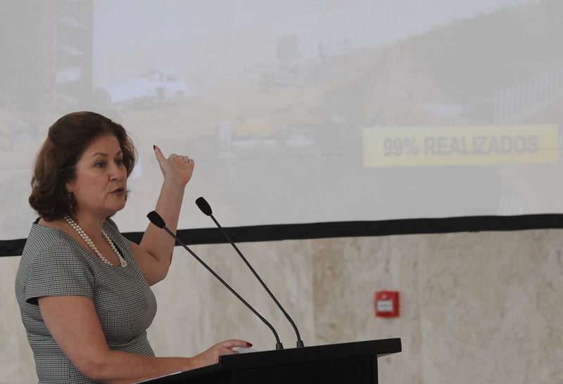 A coordenadora do PAC, Miriam Belchior, fez um balanço do programa nesta quinta-feira (9) | Agência Brasil