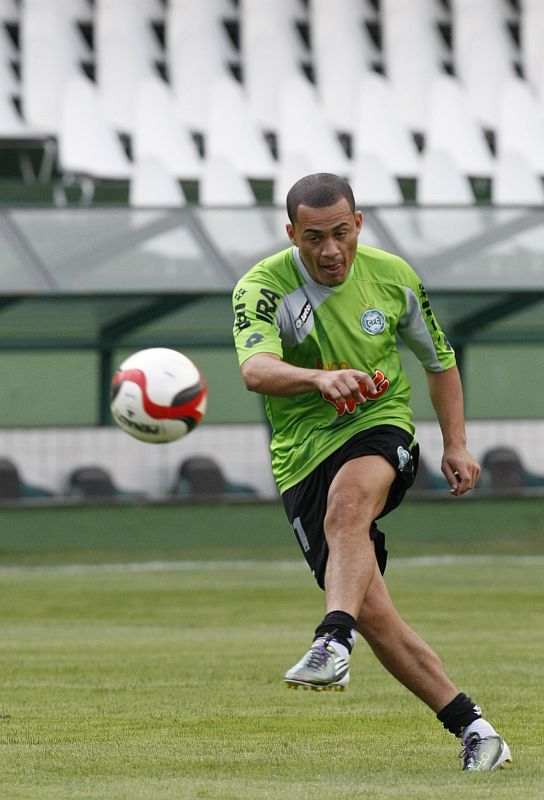 Leo Gago já manifestou interesse em permanecer no Coxa | Marcelo Elias / Agência de Notícias Gazeta do Povo