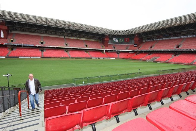 Arena da Baixada, do Atlético, deve correr contra o tempo para colocar Curitiba na rota da Copa das Confederações, em 2013 | 