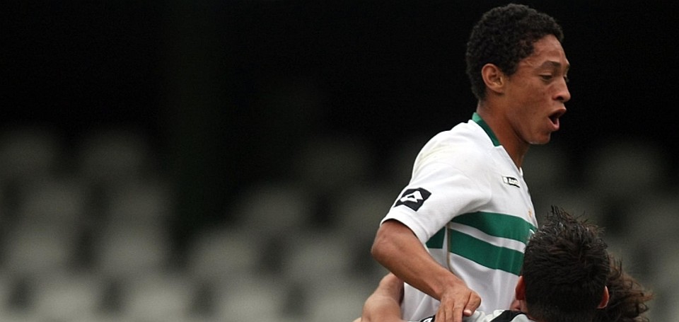 Andrezinho chamou a atenção na base do Coxa e agora terá a oportunidade de brigar pela titularidade no Cascavel | Albari Rosa / Agência de Notícias Gazeta do Povo