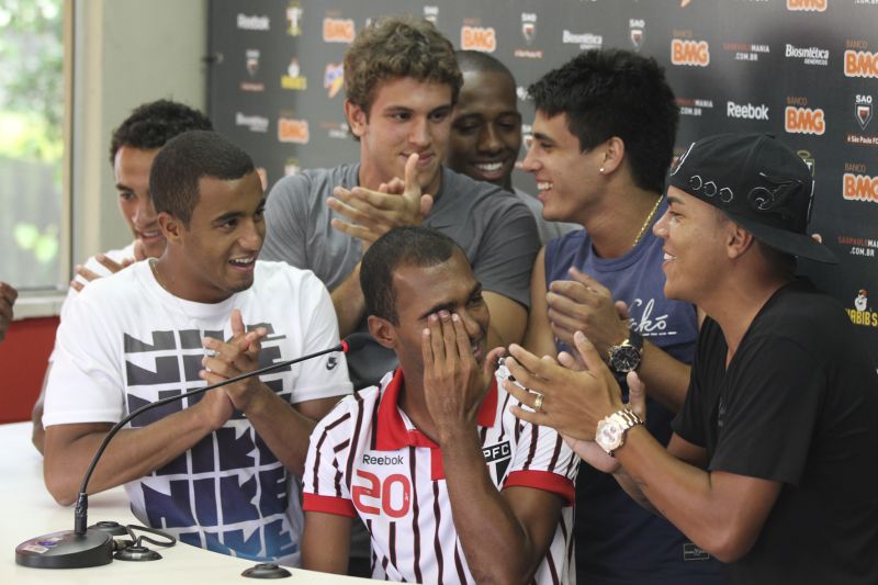| Luiz Pires/ Vipcomm