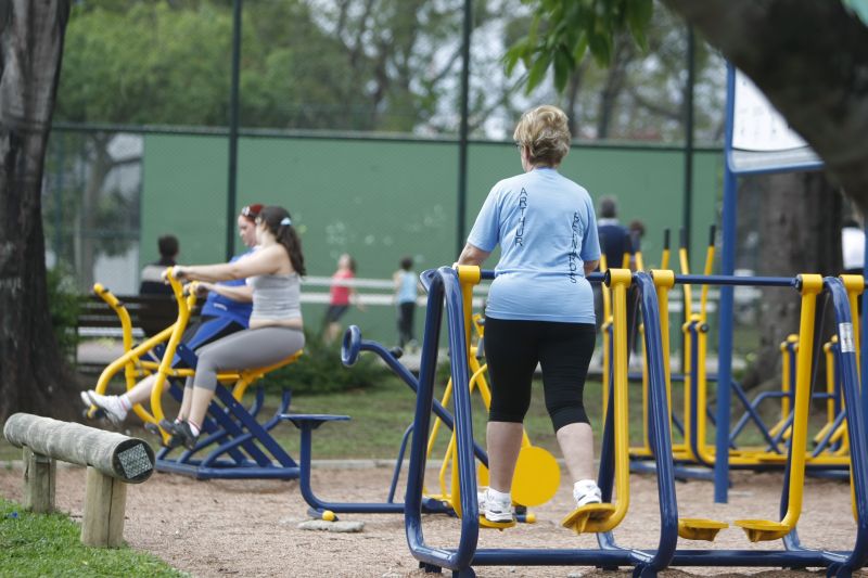 Equipamentos permitem que usuário tenha contato com a natureza | Daniel Castellano / Gazeta do Povo