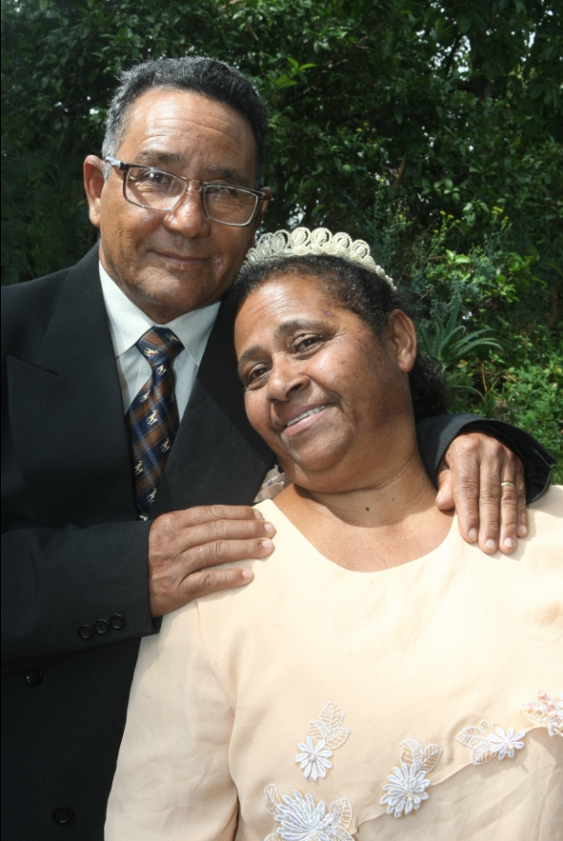 Depois de 20 anos juntos, o casal João e Maria Cunha Ribeiro oficializa união hoje | Aniele Nascimento/Gazeta do Povo