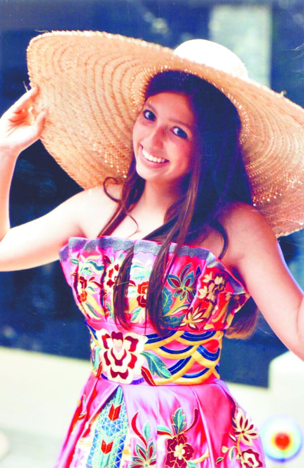 PARABÉNS PARA SABRINA -A bela Sabrina Hauer Vargas, filha de Alessandra e Marco Túlio Vargas, comemorou aniversário com animada festa na Casa de Festas do Graciosa Country Club inspirada no México, tema da decoração e do buffet | Foto:Naideron Jr.