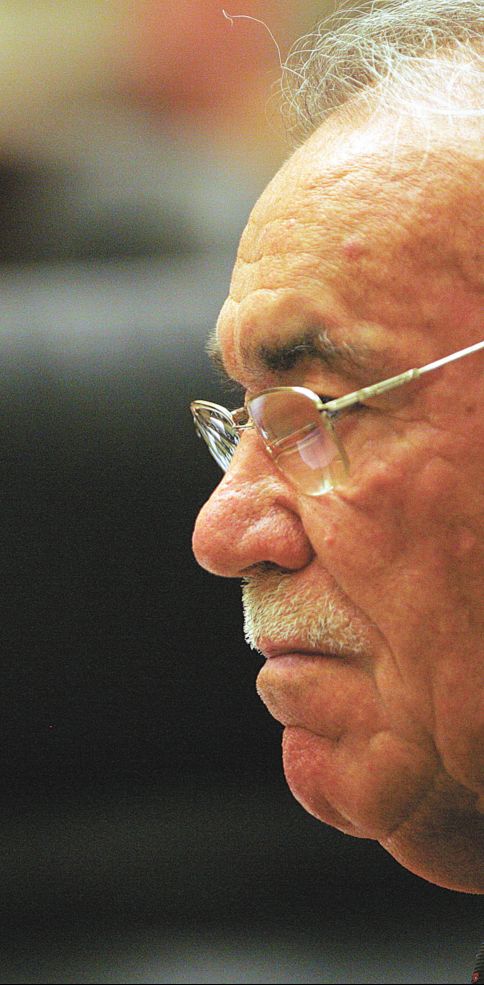 Queremos ajustar a possibilidade de o orçamento ser remanejado. Da maneira que está, iria dificultar muito a gestão do Beto.
Duílio Genari, deputado estadual (PSDB), defendendo a proposta de corte na LOA | Hedeson Alves/ Gazeta do Povo