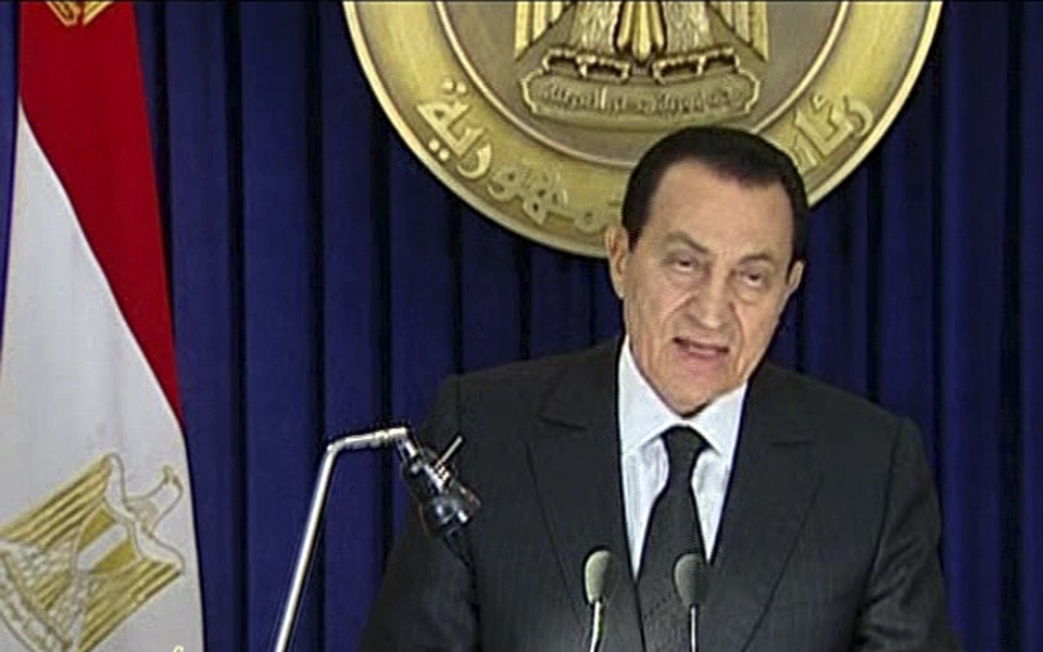 O presidente do Egito, Hosni Mubarak, durante pronunciamento na televisão estatal do Egito | REUTERS