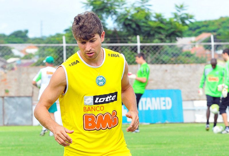 O meia Tcheco, que já avisou que vai encerrar a carreira no fim do ano, pode ser campeão invicto pela segunda vez | Marcos Labanca / Agência de Notícias Gazeta do Povo