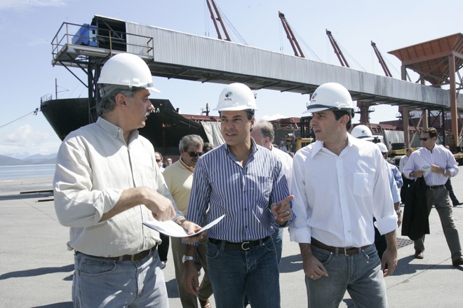 O governador Beto Richa anunciou uma série de obras para o porto de Paranaguá | Antônio More / Agência de Notícias Gazeta do Povo