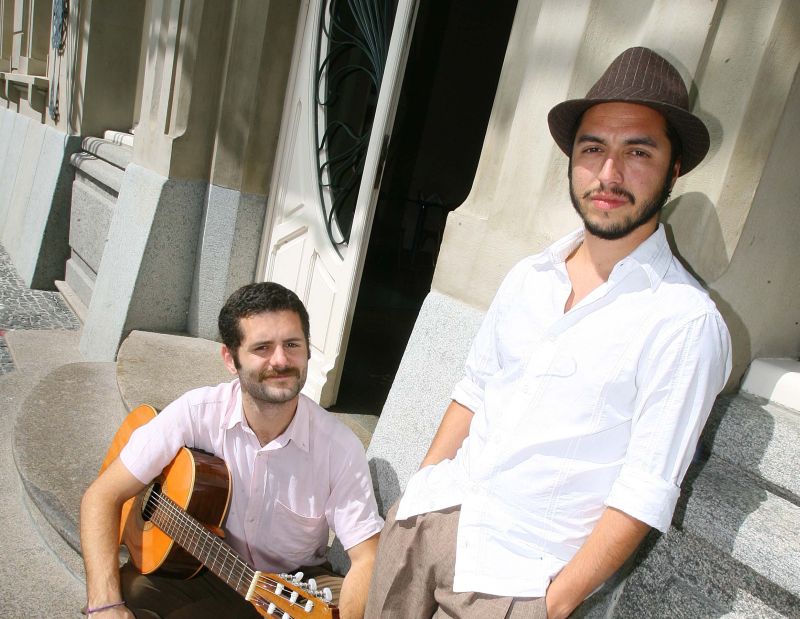 João Felix e Bernardo Bravo, do Felixbravo: suavidade | Ivonaldo Alexandre/Gazeta do Povo