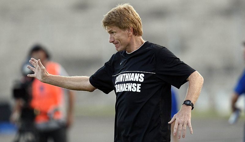 Amauri Knevitz promete Corinthians pensando em parar Baier e Madson | Hedeson Alves / Agência de Notícias Gazeta do Povo