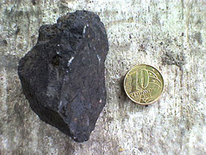 Fragmentos de meteorito foram encontrados em Feira de Santana | Divulgação/Universidade Estadual de Feira de Santana