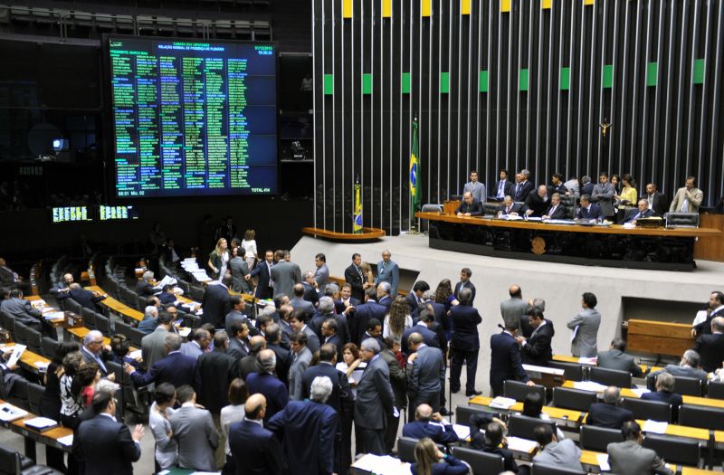 Plenário da Câmara: desde 2005, a eleição para a presidência da Casa tem causado dor de cabeça ao PT. O caso mais emblemático foi a eleição de Severino Cavalcanti, que venceu o candidato oficial do PT | J. Batista / Agência Câmara