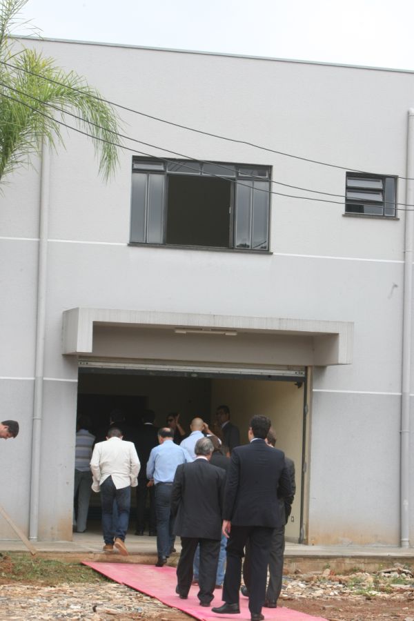 Grupo do COL é recebido com tapete vermelho no CT Barcelos | Aniele Nascimento/ Gazeta do Povo