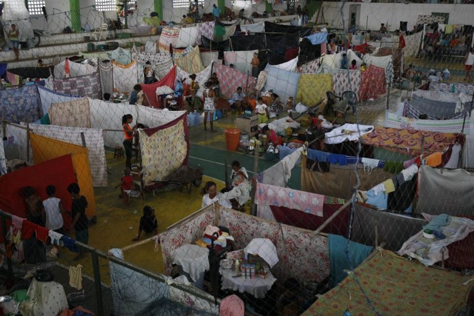 Abrigos improvisados no Nordeste | Jonathan Campos/Gazeta do Povo