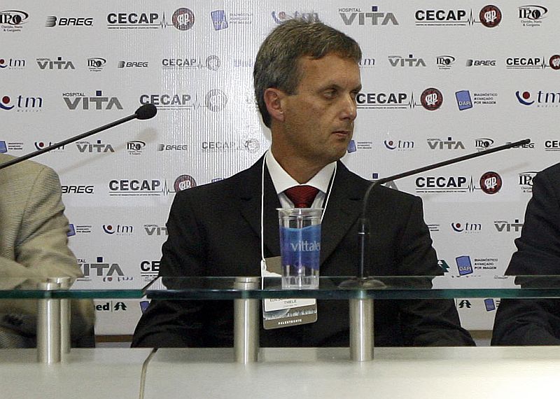 Edilson Thiele, coordenador médico do Atlético Paranaense, é o primeiro vice-presidente da recém-criada CBMF | Hedeson Alves / Agência de Notícias Gazeta do Povo