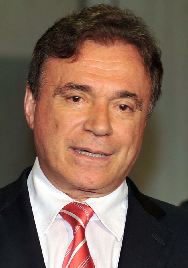 Alvaro Dias: ONGs podem contestar decisão na Justiça. | 