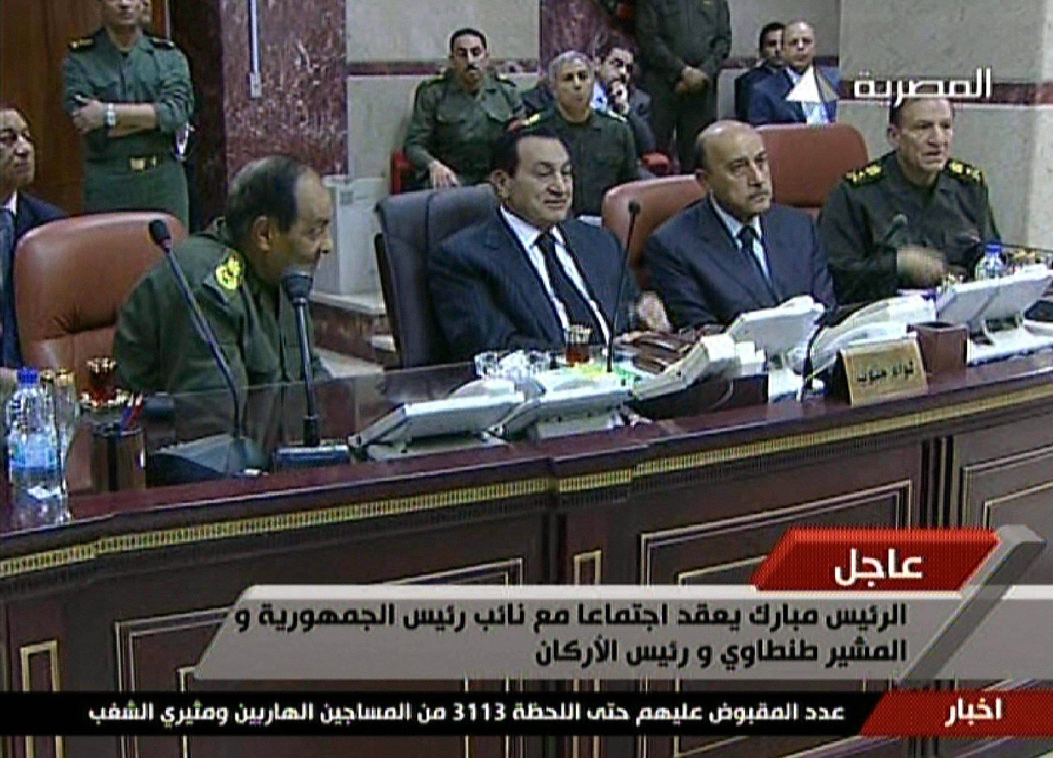 O encontro é uma tentativa do presidente de se manter no poder diante de protestos que pedem sua renúncia | AFP PHOTO / AL-MASRIYA TV