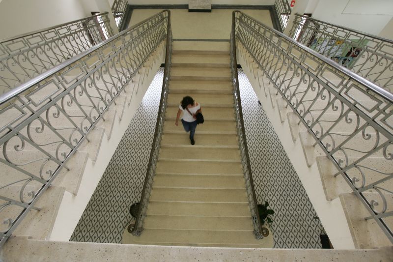 Ao mesmo tempo que o país forma menos professores, a quantidade de docentes sem diploma só cresce, segundo o Censo | Daniel Castellano/Gazeta do Povo