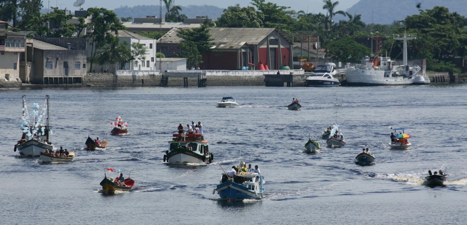 Cerca de 80 barcos devem participar da procissão marítima na Ilha dos Valadares, em Paranaguá | Arquivo - Daniel Castellano / Gazeta do Povo