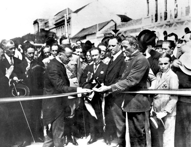 Interior do Cine Avenida pouco antes de sua inauguração, em 1929 | 