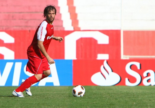 Cavenaghi formará a dupla de frente com Leandro Damião contra o Jaguares | 