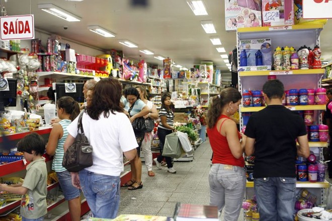 Loja no Centro de Curitiba: expectativa ainda não voltou ao nível pré-crise |