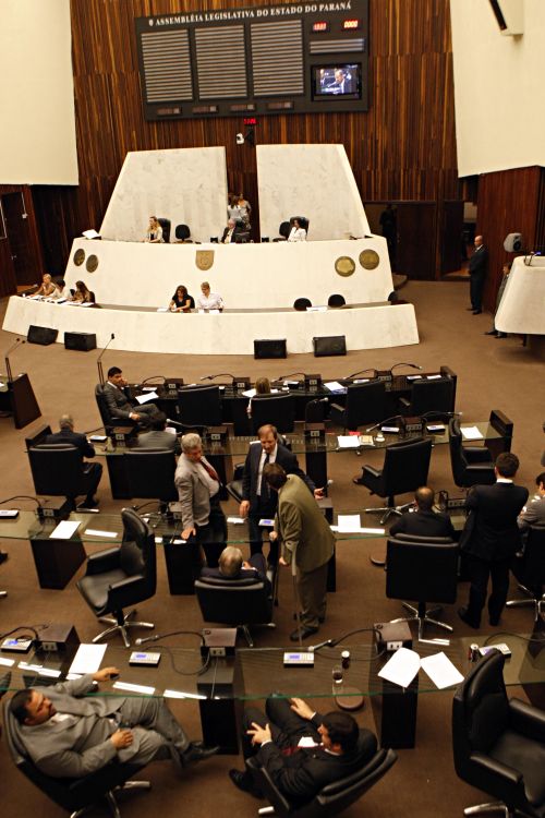 Assembleia: imagem ainda mais desgastada. | Albari Rosa/ Gazeta do Povo