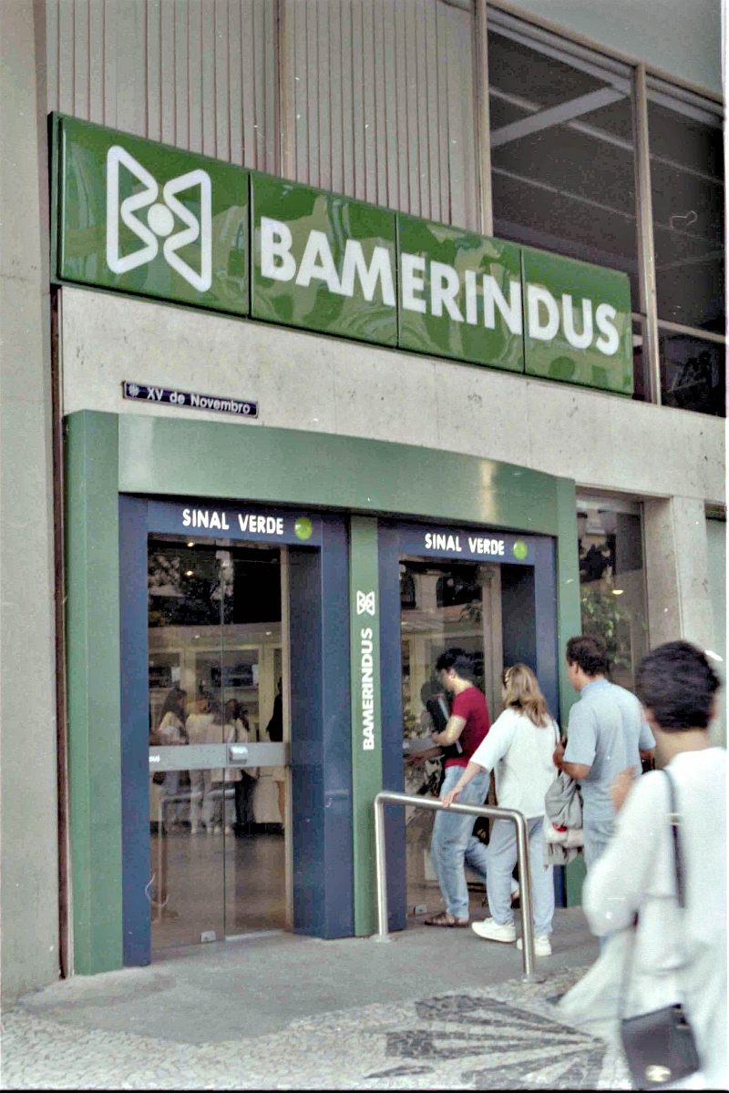 Antiga agência do Bamerindus: banco foi liquidado em 1997 | João Bruschz/Gazeta do Povo