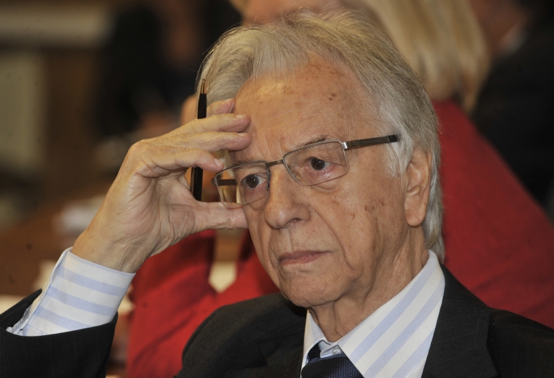 Integrante da Comissão da Reforma Política, o senador Itamar Franco foi voto vencido na sugestão de propor o fim do voto obrigatório | José Cruz/ABr