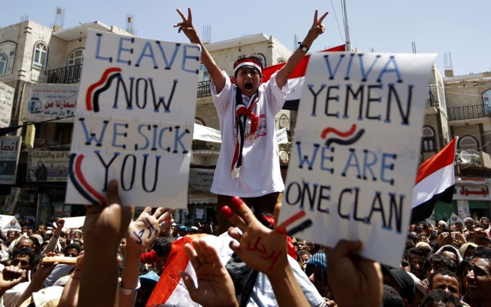 Manifestação pela renúncia do ditador Ali Abdullah Saleh, que está há 32 anos no poder do Iêmen | Gharabli Ahmad/AFP