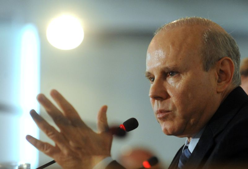 O ministro Guido Mantega disse que os cortes farão com que a economia brasileira cresça 5%, de forma sustentável | Wilson Dias/ ABr