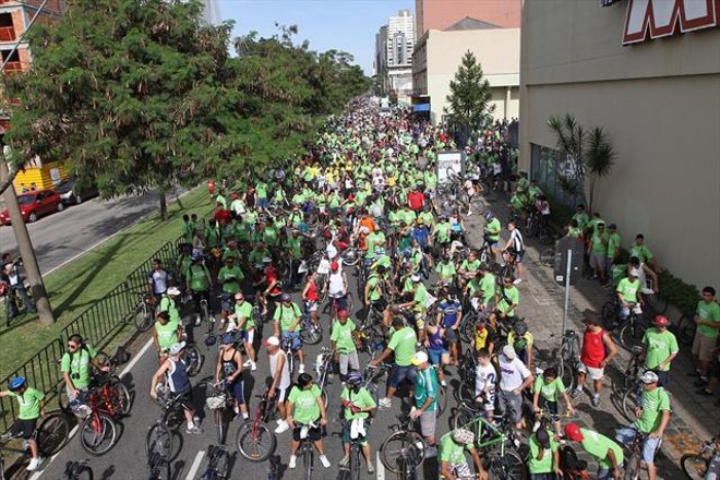 Cerca de 5 mil ciclistas participaram do evento |