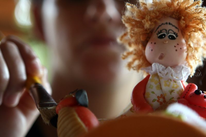 Usuária de crack em atividade em Ponta Grossa: governo federal estima em 600 mil o número de usuários da droga no país | Henry Milléo / Gazeta do Povo