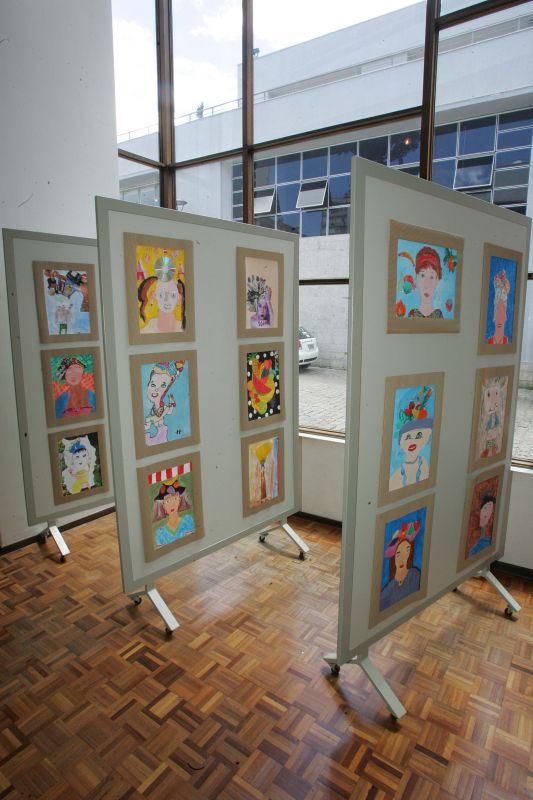 Centro Juvenil de Artes Plásticas pretende digitalizar acervo histórico | Ivonaldo Alexandre/Gazeta do Povo