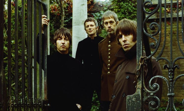 Liam Gallagher (1º à direita): democracia marca o processo de composição | Divulgação