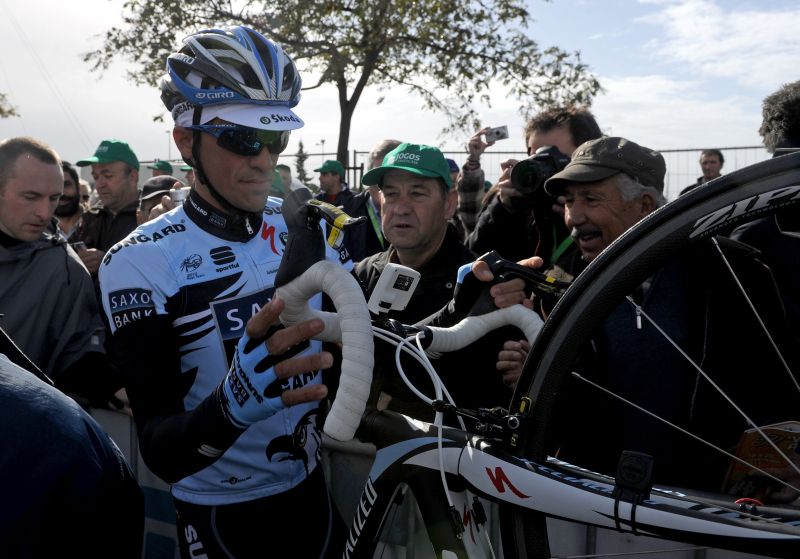 Espanhol Alberto Contador teve exame positivo para clembuterol durante a Volta da França do ano passado | Francisco Leong/ AFP