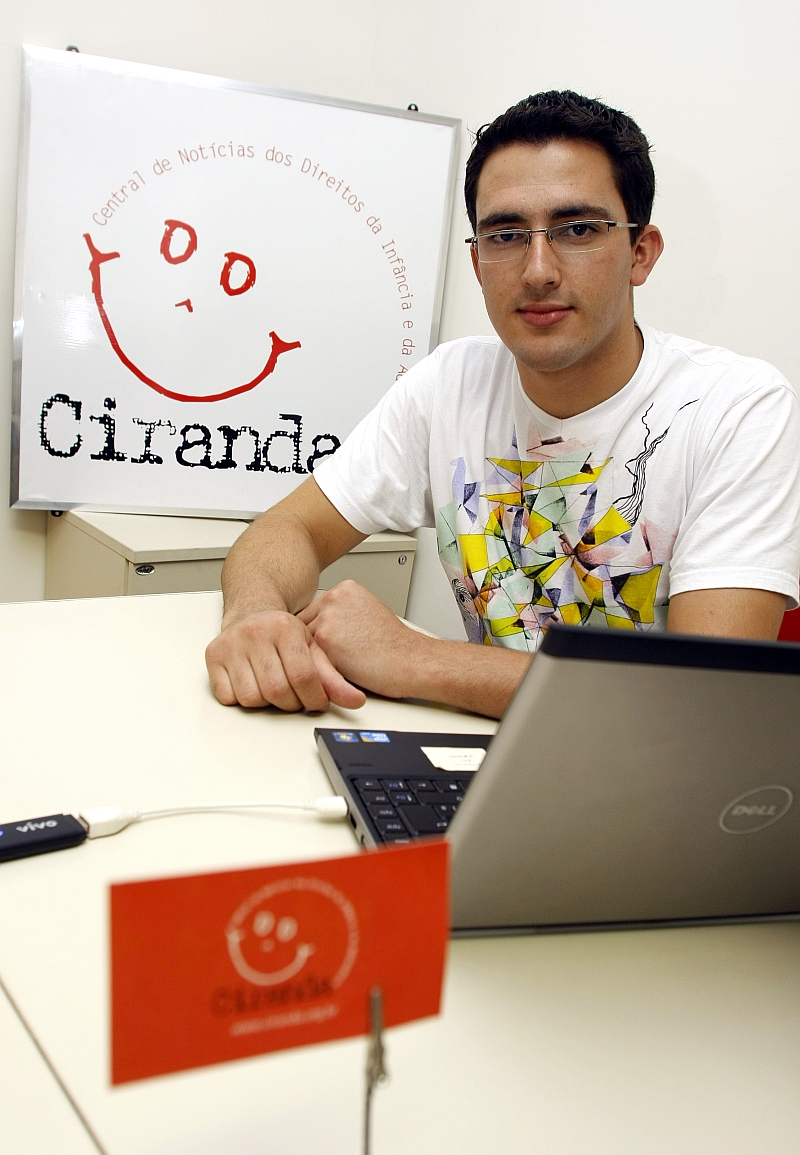 Flávio Sebastião de Freitas teve de fazer alguns sacrifícios para não desistir da bolsa do ProUni e se formar em Jornalismo | Hugo Harada/Gazeta do Povo