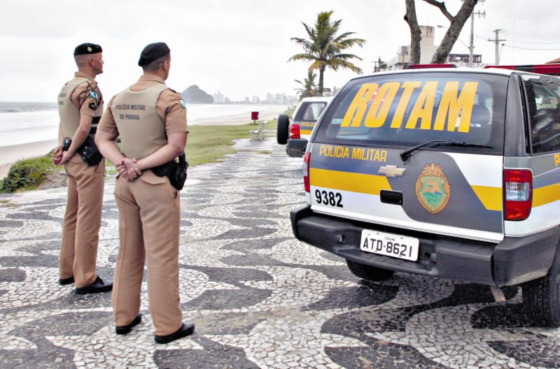 Operação Carnaval, que terá reforço de 300 policiais militares, começa na tarde de sexta-feira e vai até Quarta-feira de cincas | Walter Alves/Gazeta do Povo