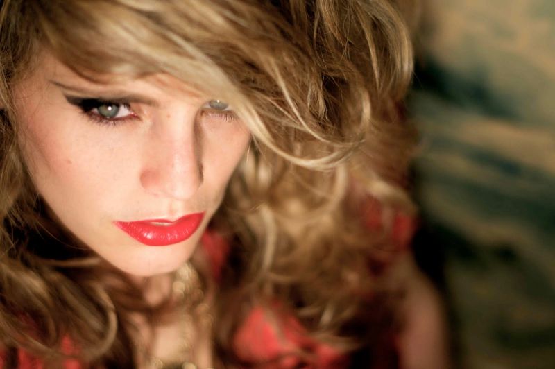 Anna Calvi: habilidade instrumental e vocal potente | Divulgação