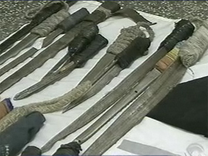 Armas apreendidas em presídio em Caxias do Sul | Foto: Reprodução/RBSTV