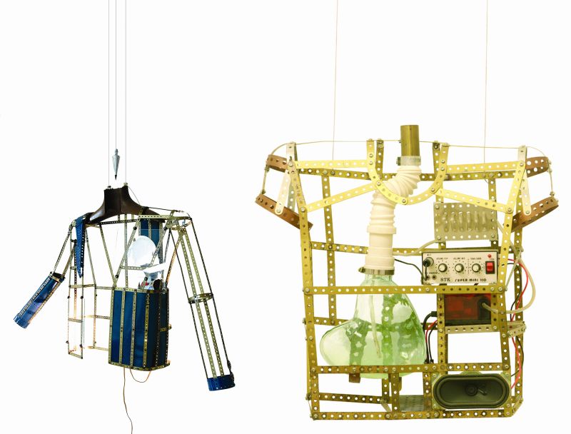 Objetos antropomórficos e uso da robótica marcam as obras do artista francês | Divulgação