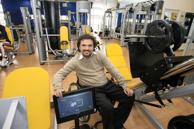 A partir de uma necessidade própria, Leonardo da Silva desenvolveu aparelhos inovadores que facilitam o trabalho de fisioterapeutas e esportistas | 